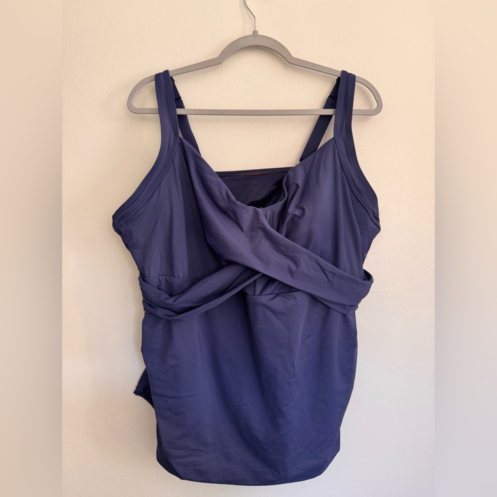 Lands' End Women's Swim Tankinis—Navy - Picture 2 of 15